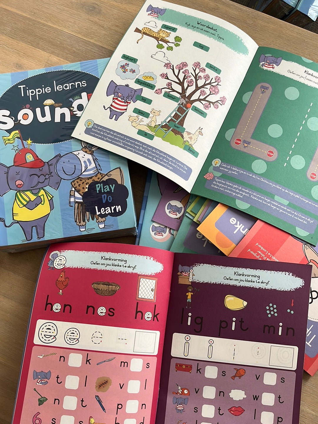Tippie Learns Sounds Boxset