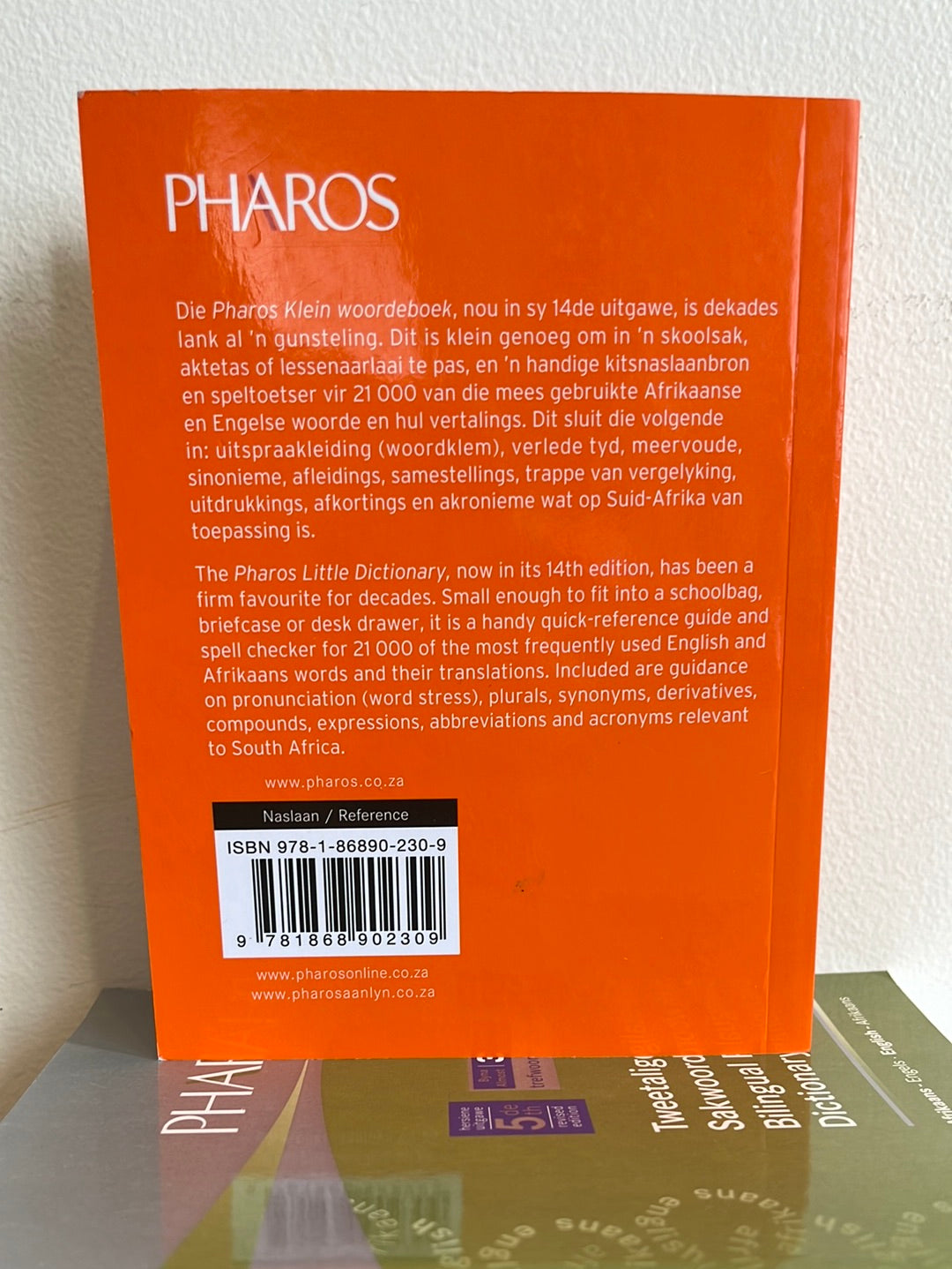 Pharos Klein Woordeboek · Little Dictionary