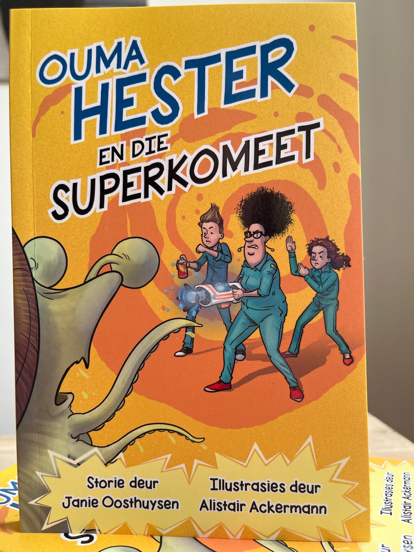 Ouma Hester en die Superkomeet