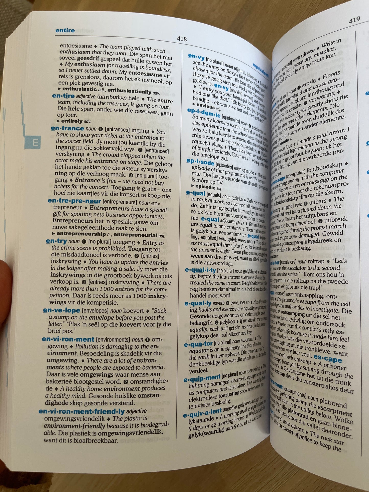 Pharos Tweetalige Skoolwoordeboek / Bilingual School Dictionary